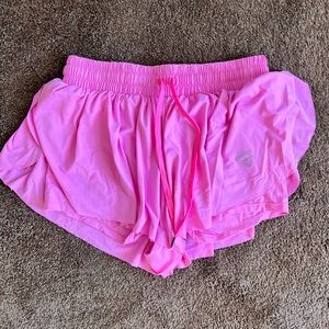 Luogongzi Athletic Shorts | Medium